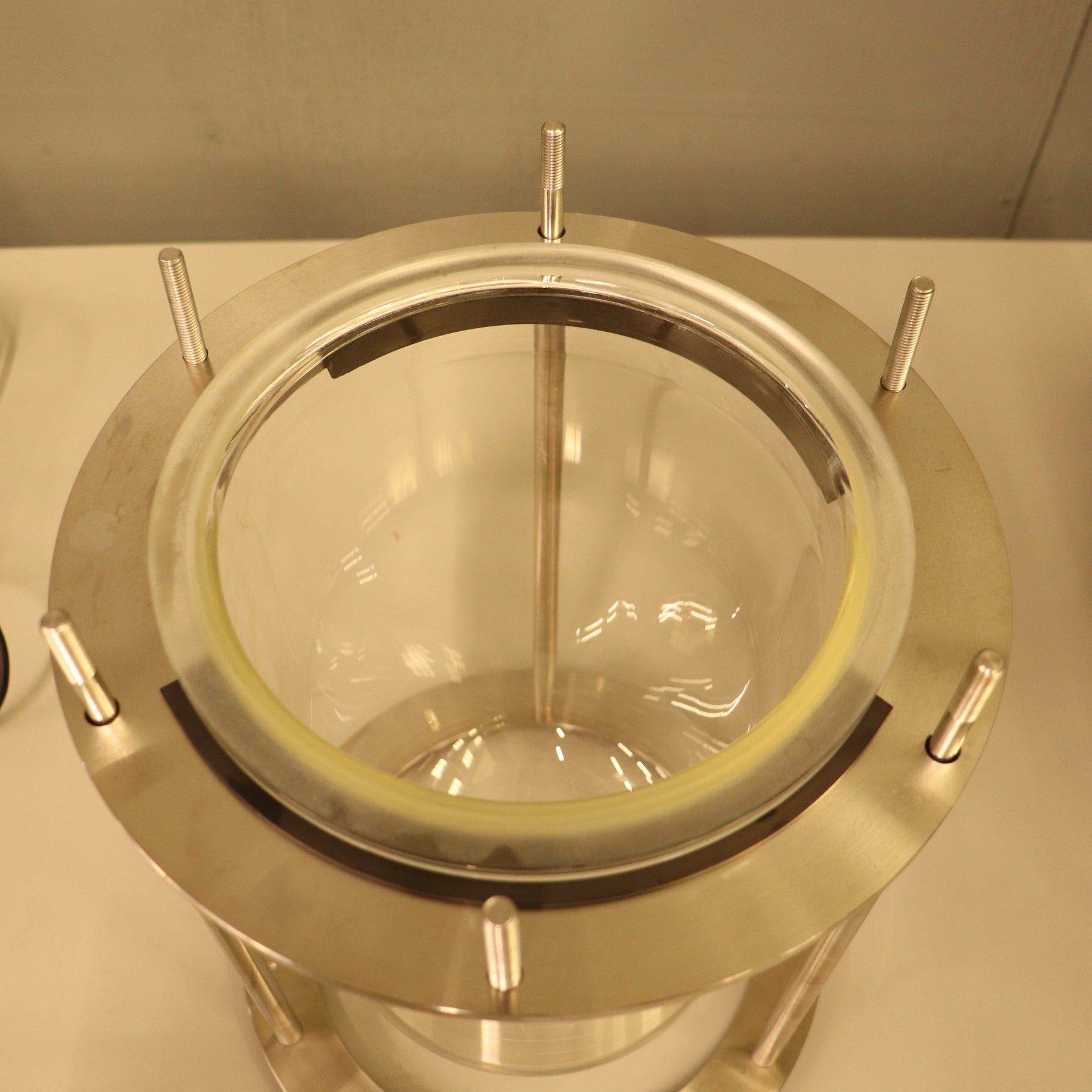 Eppendorf BioFlo 120 Advanced Bioreactor Fermenter System w/ 5L Vessel