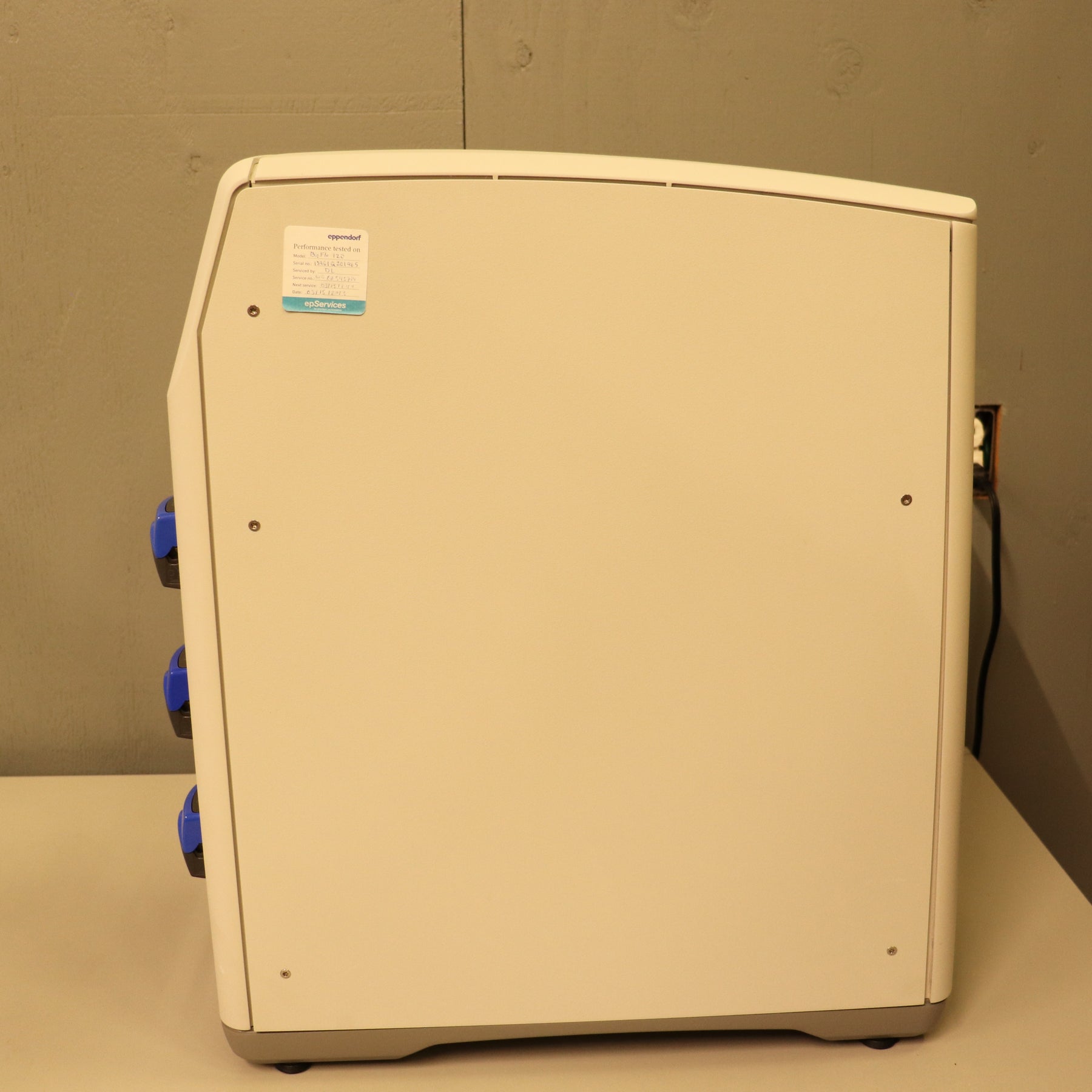 Eppendorf BioFlo 120 Advanced Bioreactor Fermenter System w/ 5L Vessel