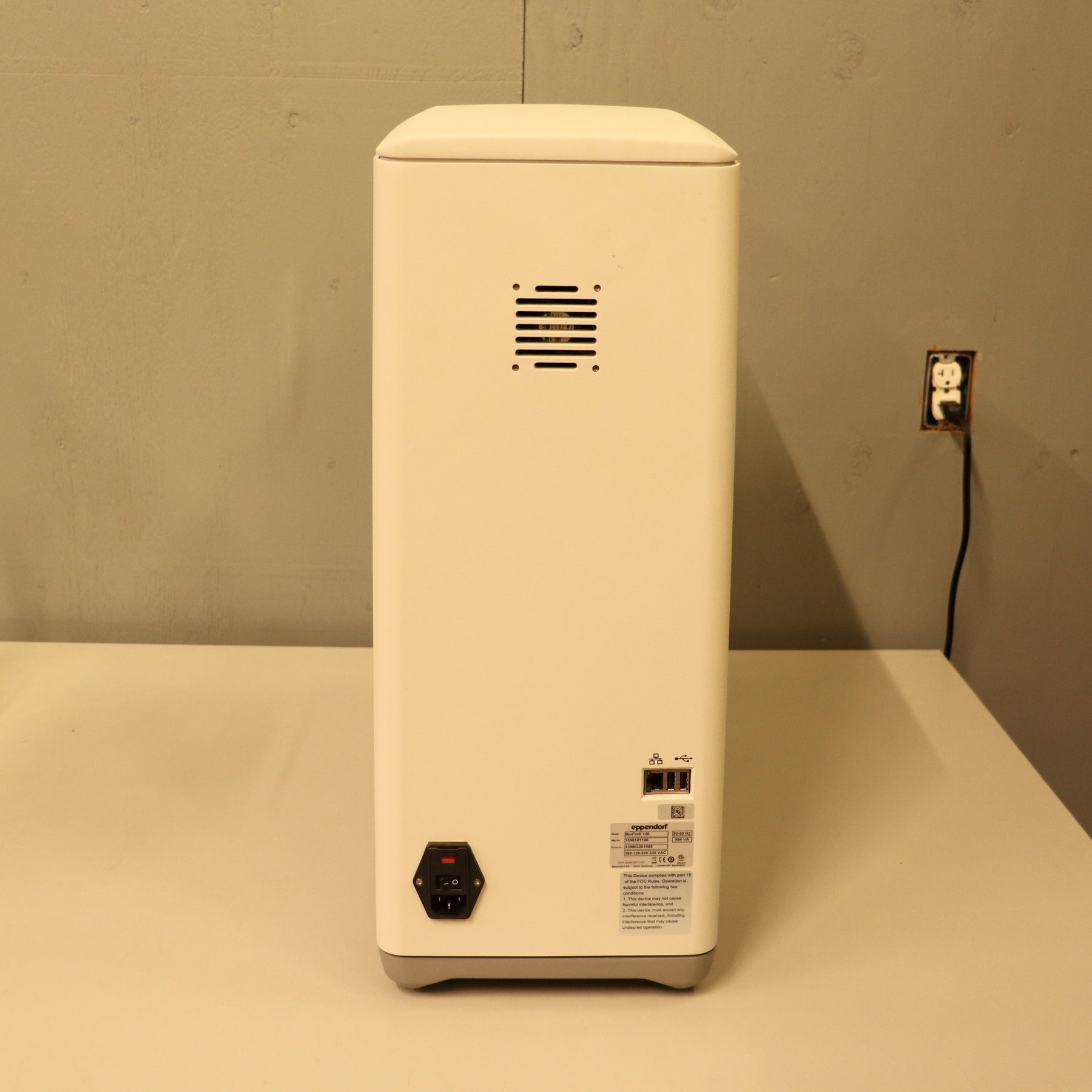 Eppendorf BioFlo 120 Advanced Bioreactor Fermenter System w/ 5L Vessel