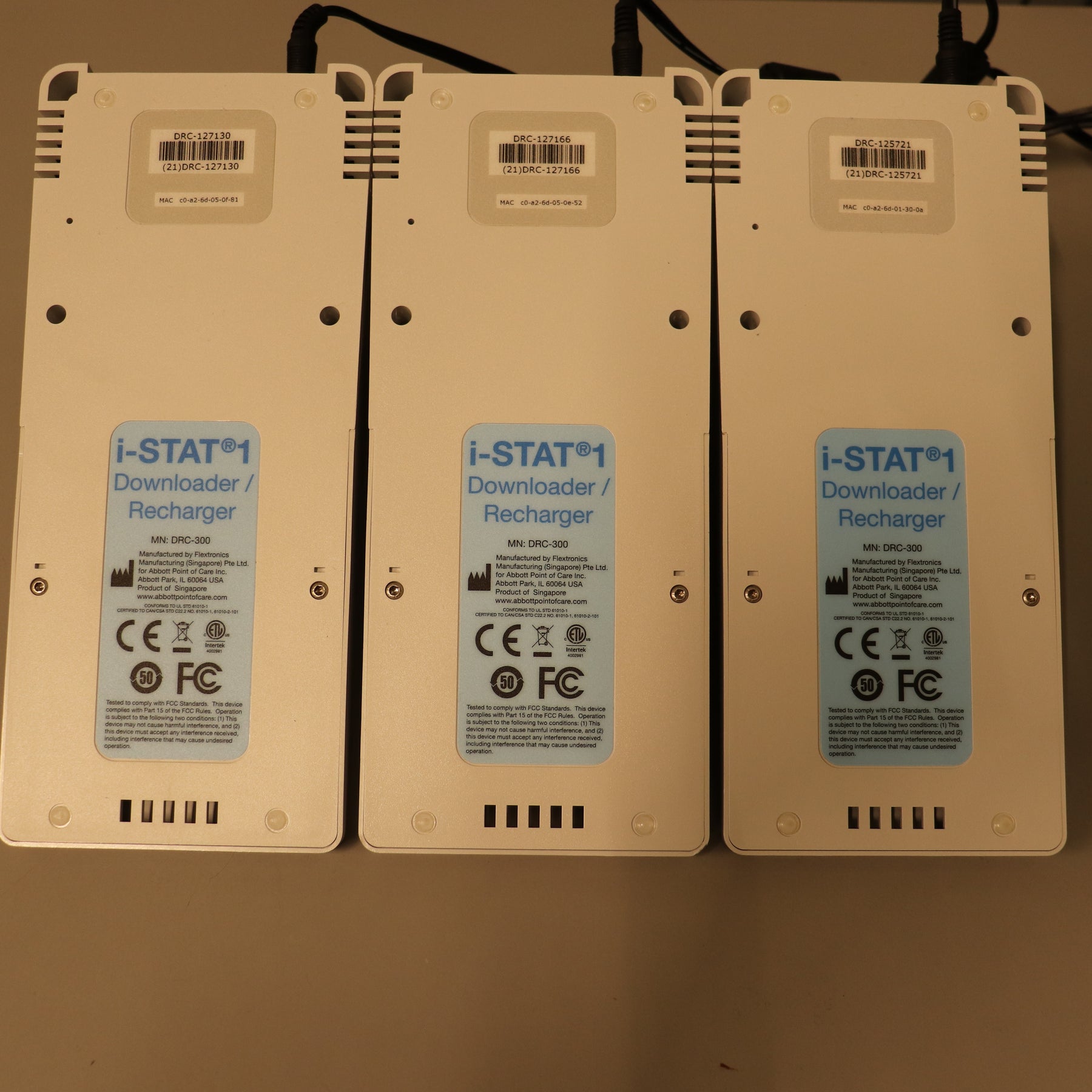 3x Abbott i-STAT 1 300-G Blood Analyzer System with Charger/ Downloader