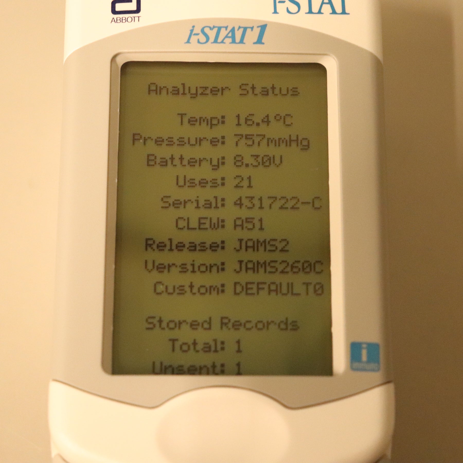3x Abbott i-STAT 1 300-G Blood Analyzer System with Charger/ Downloader