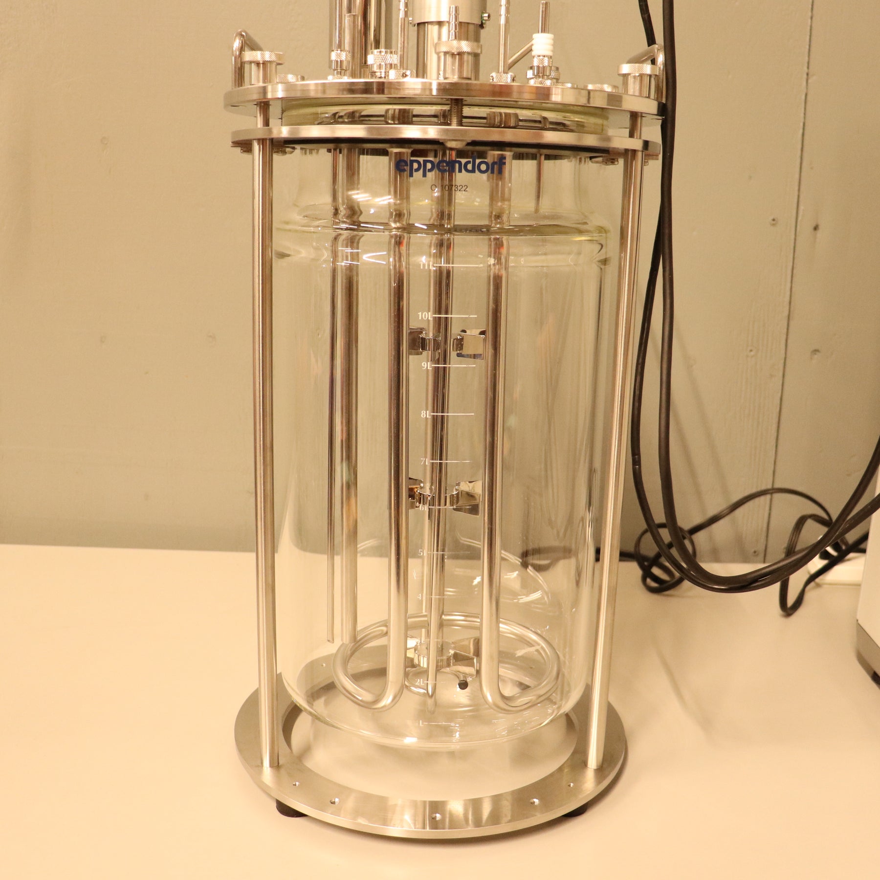 Eppendorf BioFlo 120 Bioreactor Fermenter System w/ 10L Vessel