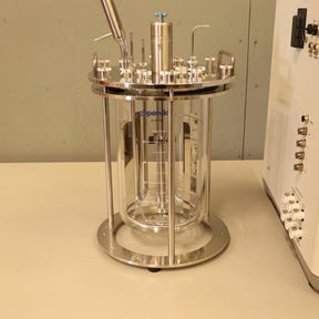 Eppendorf BioFlo 120 Advanced Bioreactor Fermenter System w/ 5L Vessel