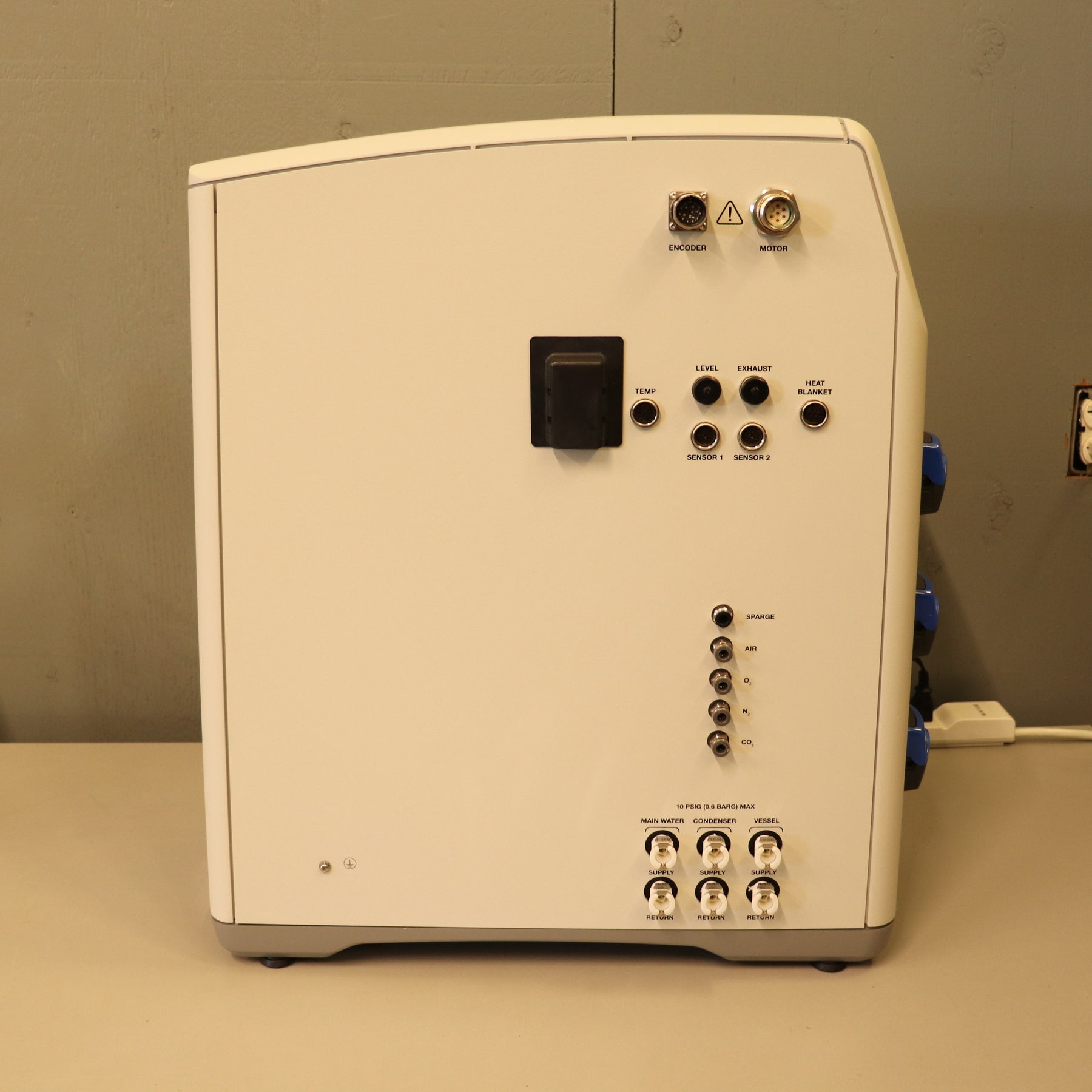 Eppendorf BioFlo 120 Advanced Bioreactor Fermenter System w/ 5L Vessel