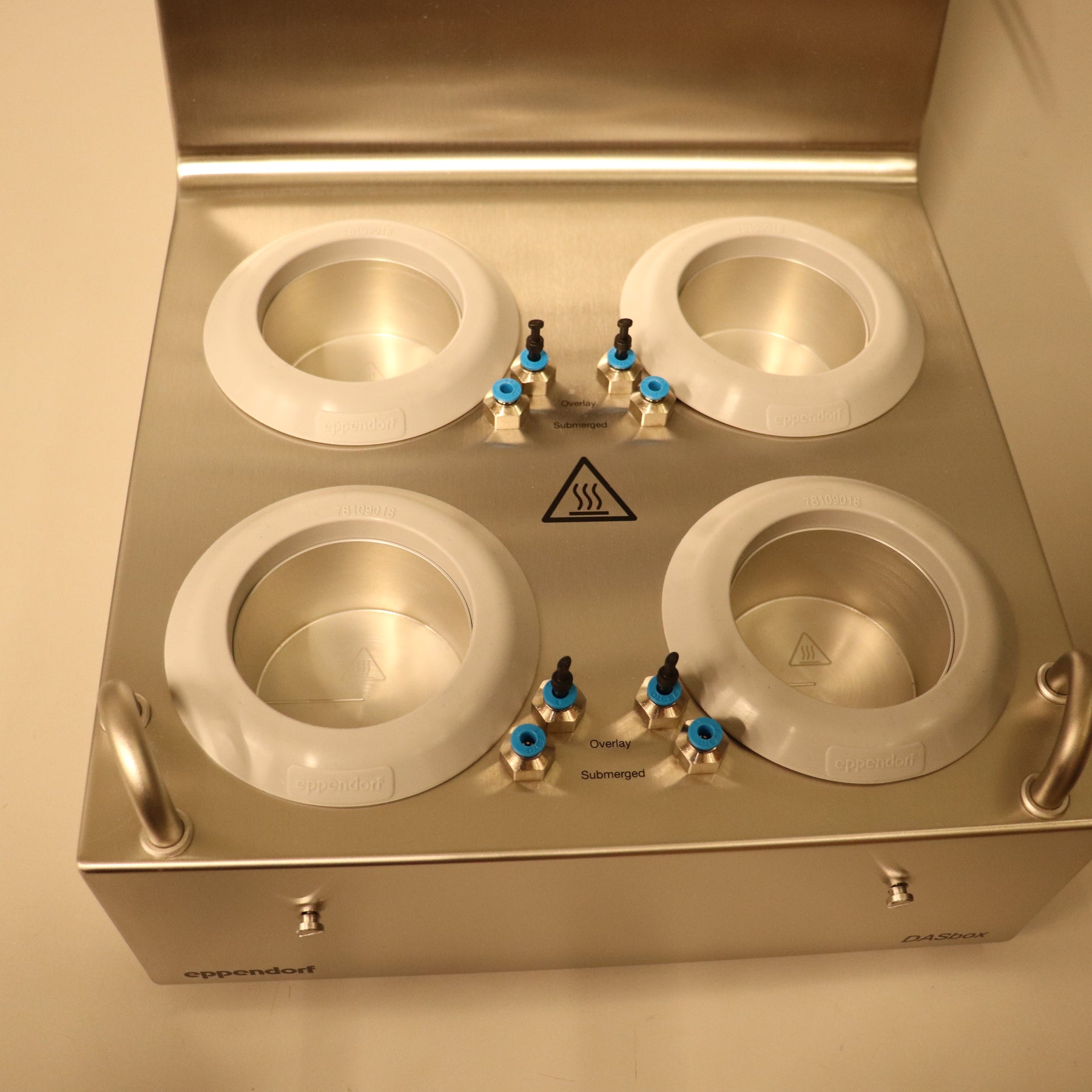 Eppendorf DASbox DASGIP Mini Bioreactor System