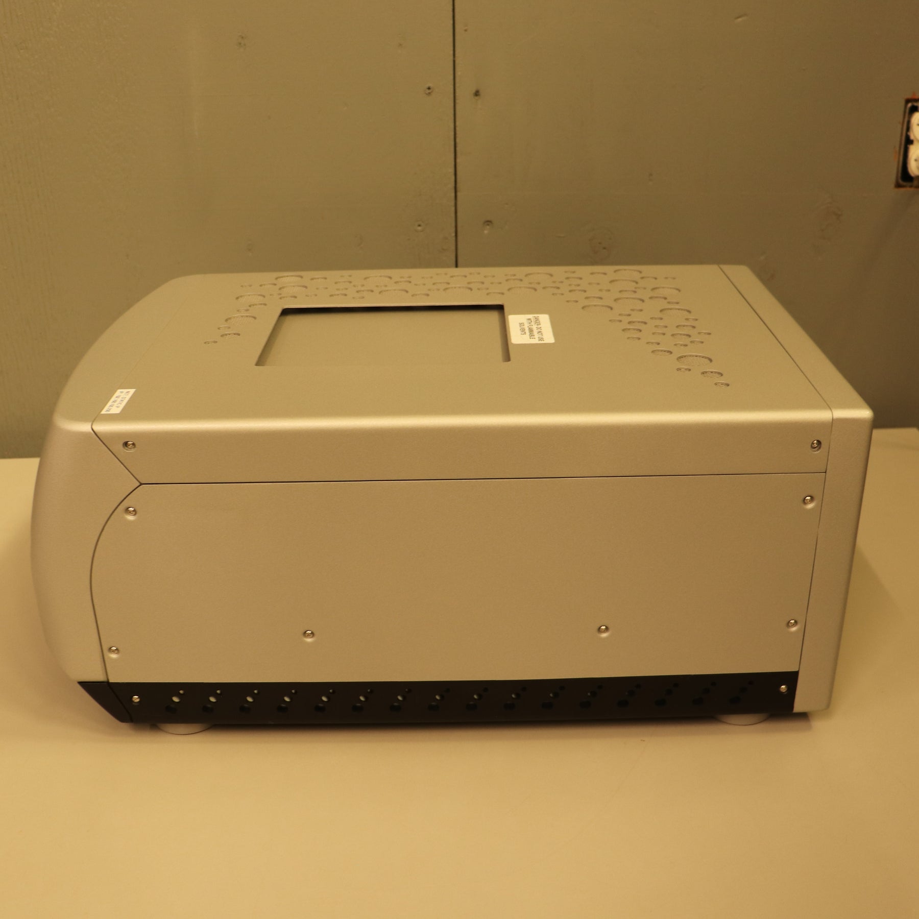 Wyatt DLS Dynamic Light Scattering DynaPro PlateReader III WPR3-01