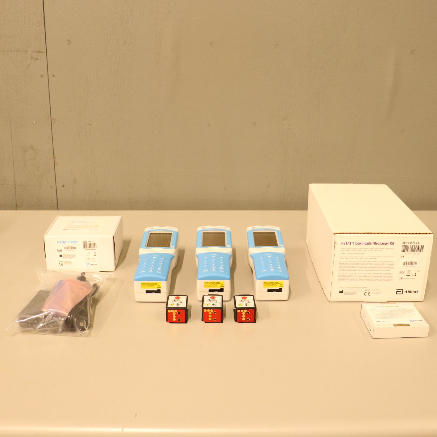 3x Abbott i-STAT 1 300W Wireless Blood Analyzer System w/Accessories