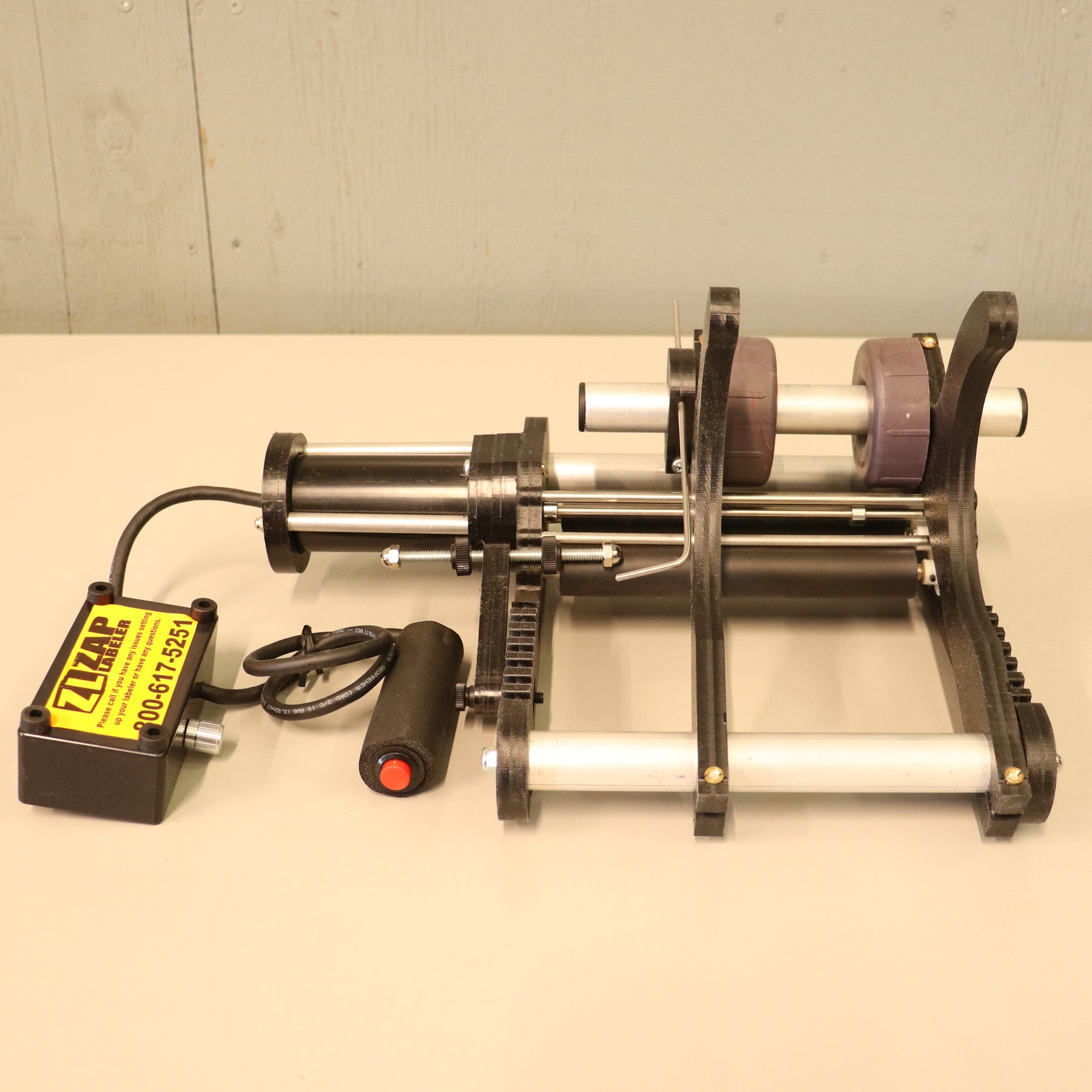 ZAP Labeler  ZLA w/Thumb Switch for Bottles & Round Containers