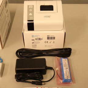 Abbott i-STAT 1 300W Wireless Blood Analyzer System w/Accessories