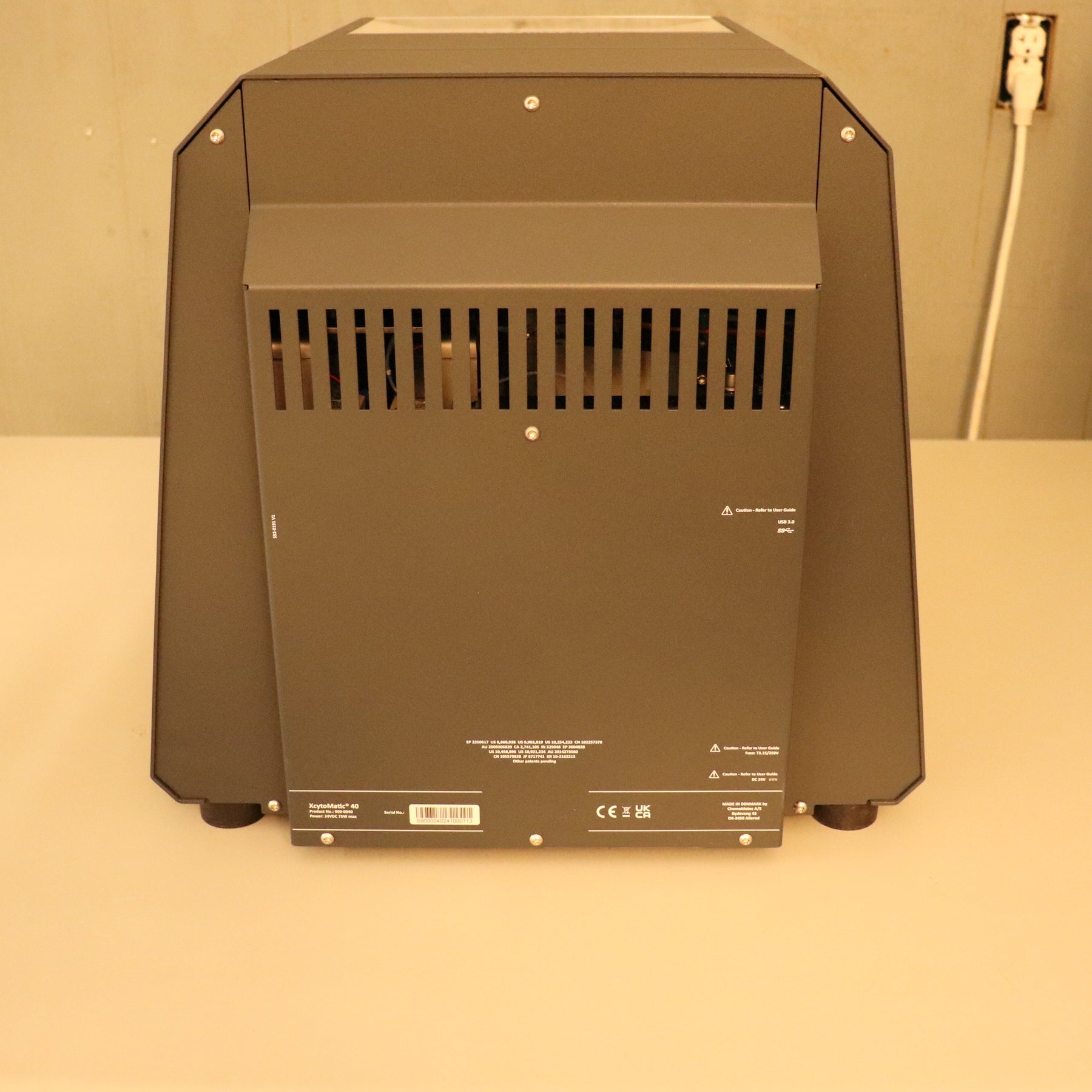 Chemometec XcytoMatic 40 XM40 High-throughput cell density analyzer