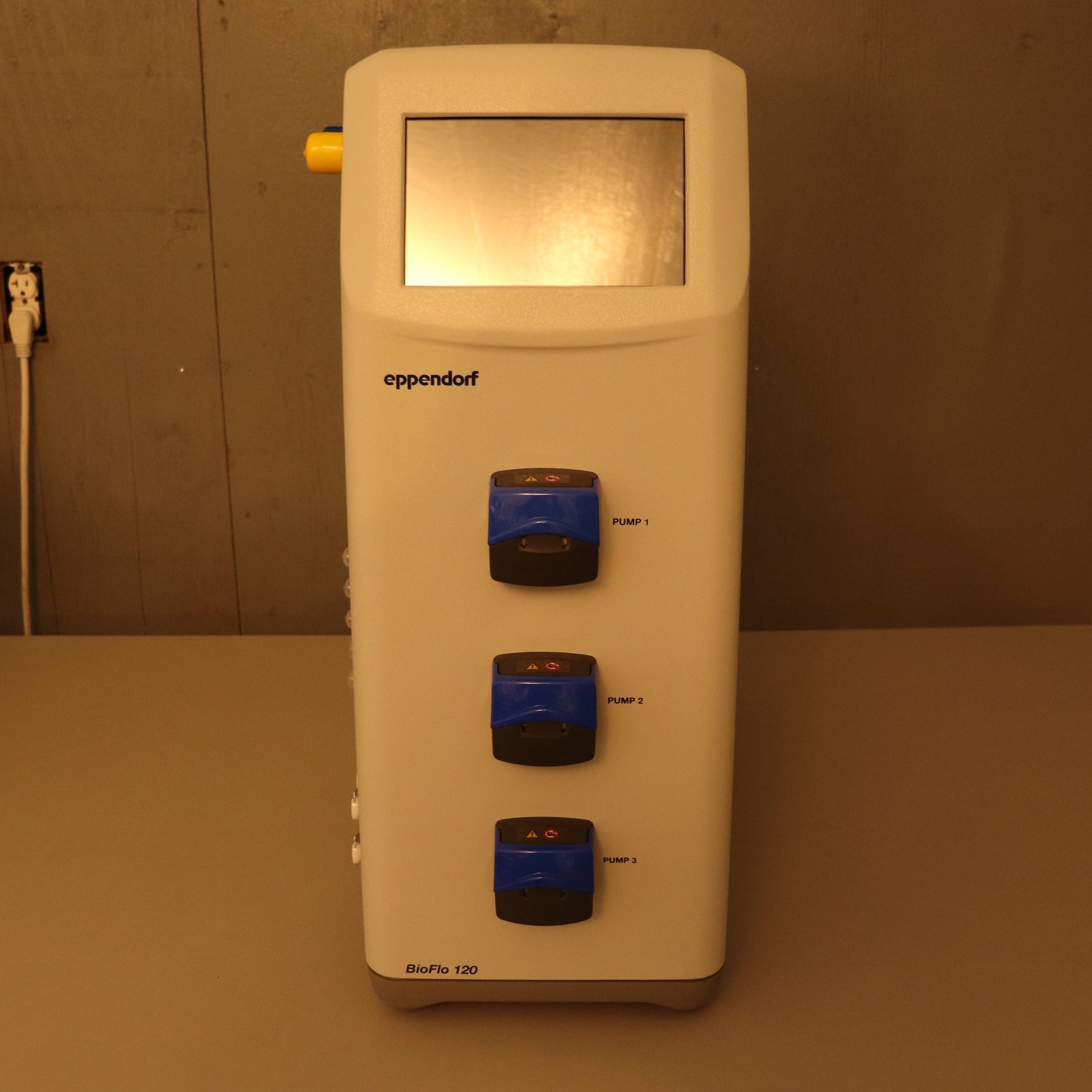 Eppendorf BioFlo 120 Advanced Bioreactor Fermenter System w/ 5L Vessel