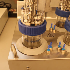 Eppendorf DASbox DASGIP 4-Fold Mini Bioreactor System