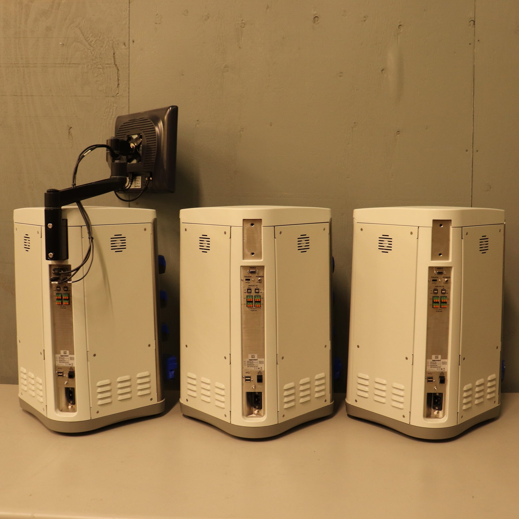 3x Eppendorf BioFlo 320 Bioprocess Control Station Fermenter Bioreactors w/ 10L Vessels