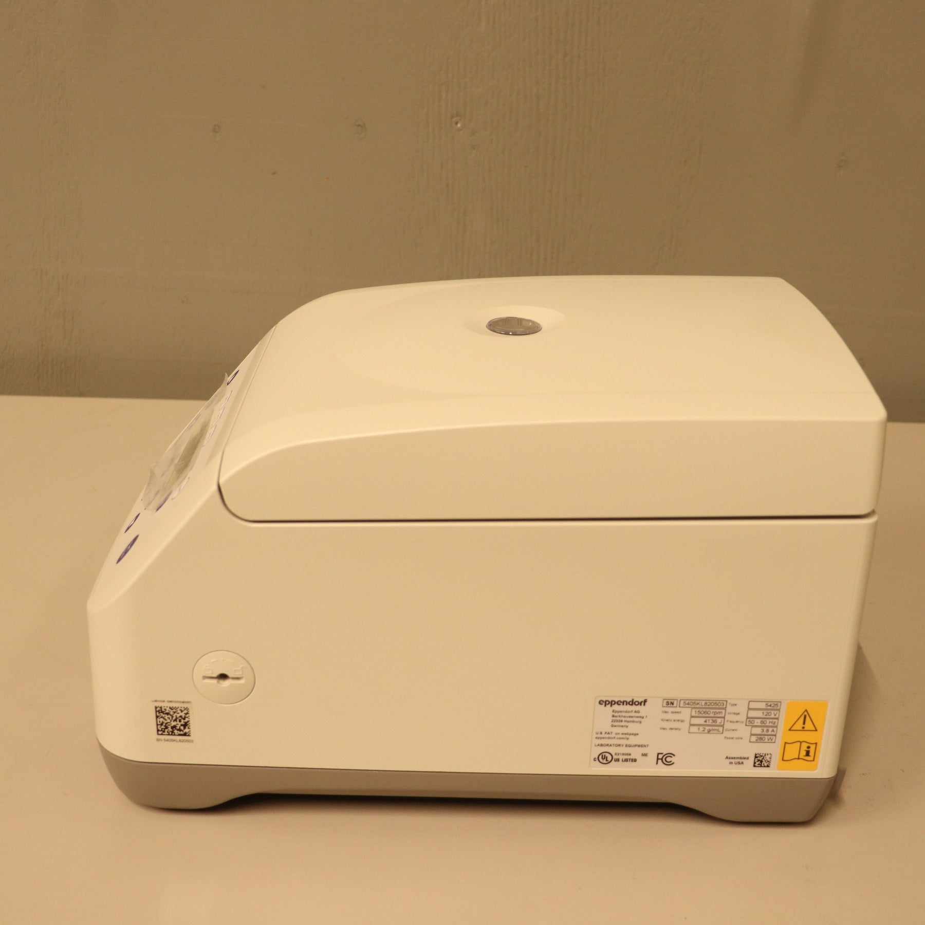 Eppendorf 5425 15k rpm Centrifuge with FA-24x2 Rotor