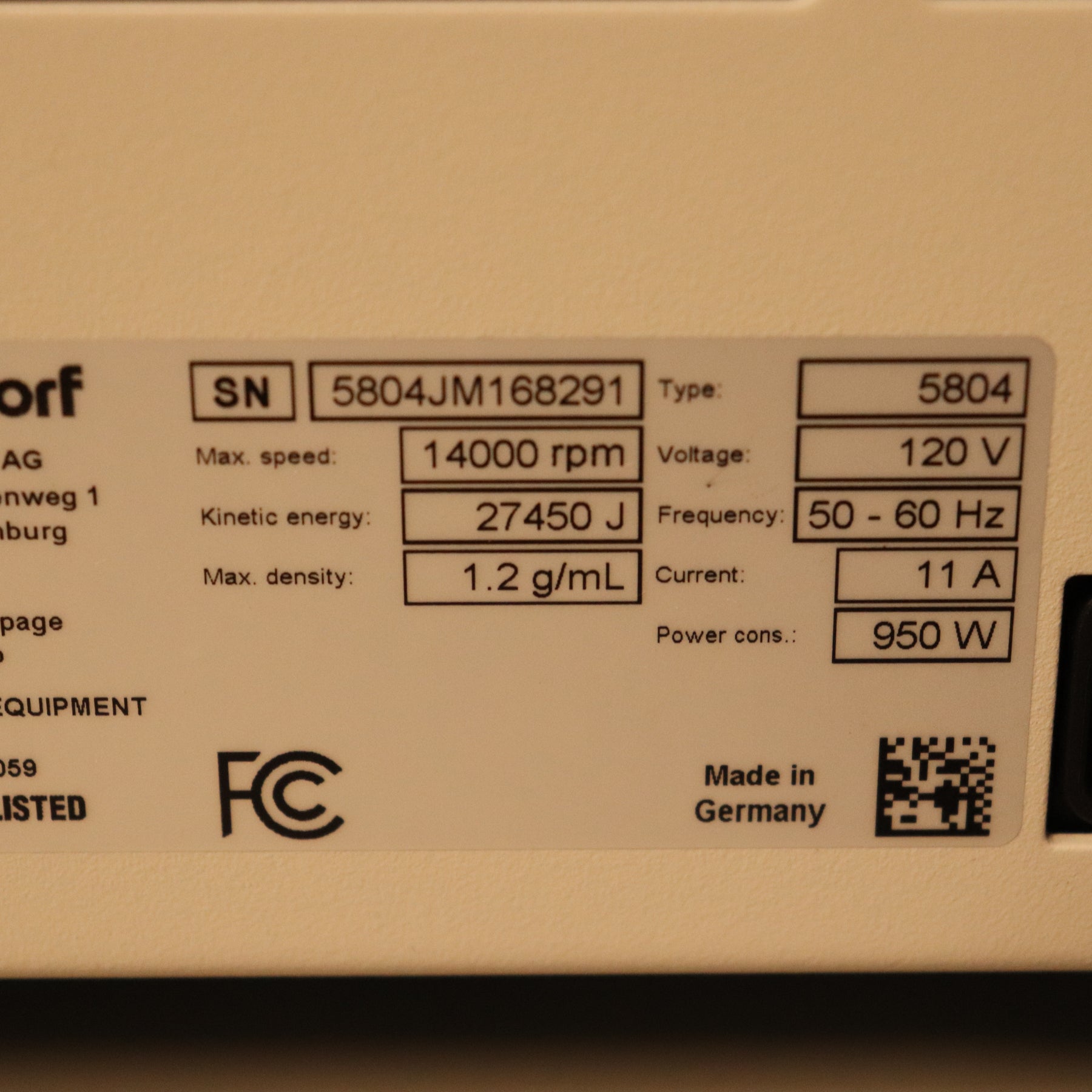 Eppendorf 5804 Benchtop Centrifuge with 3 Rotors