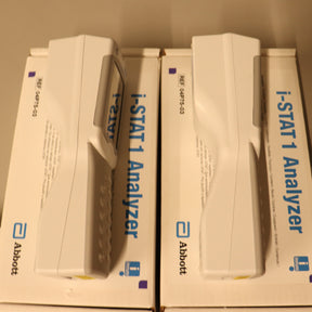 Lot Abbott i-STAT 1 300-G Blood Analyzer