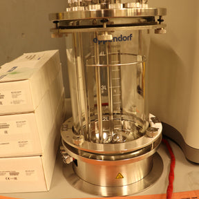 Eppendorf BioFlo 320 Bioprocess Control Station Fermenter Bioreactor w/3L Vessel