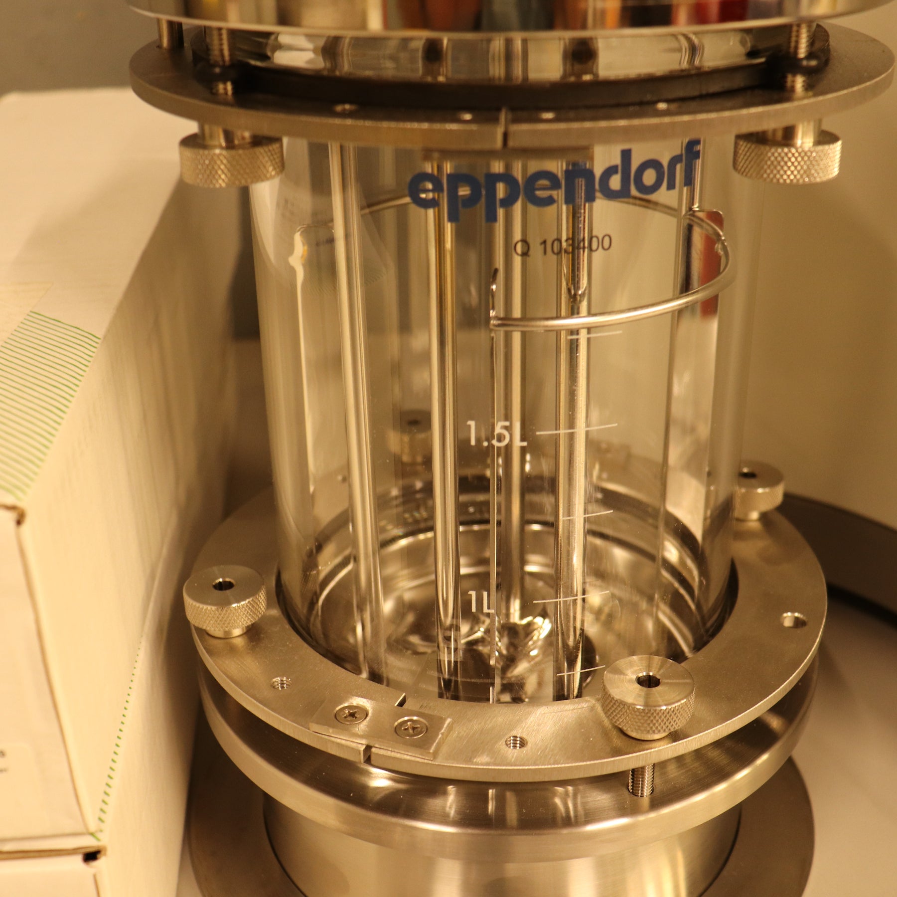 Eppendorf BioFlo 320 Bioprocess Control Station Fermenter Bioreactor w/1L Vessel
