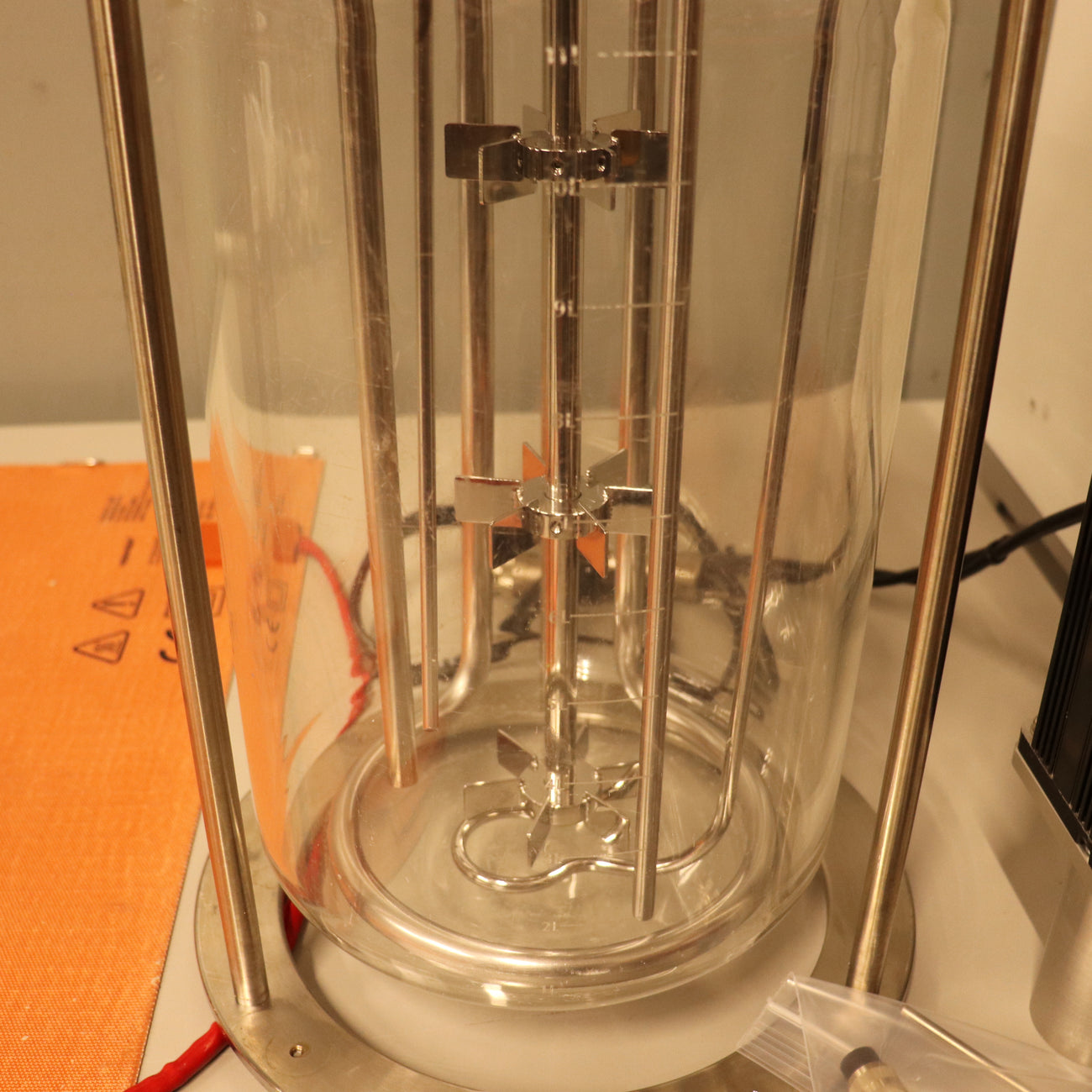 Bioflo Motor Eppendorf BioFlo 120 Bioreactor Fermenter System w/ 10L Vessel