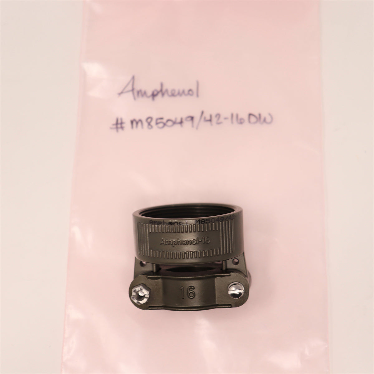 Amphenol Backshell M85049/42-16DW