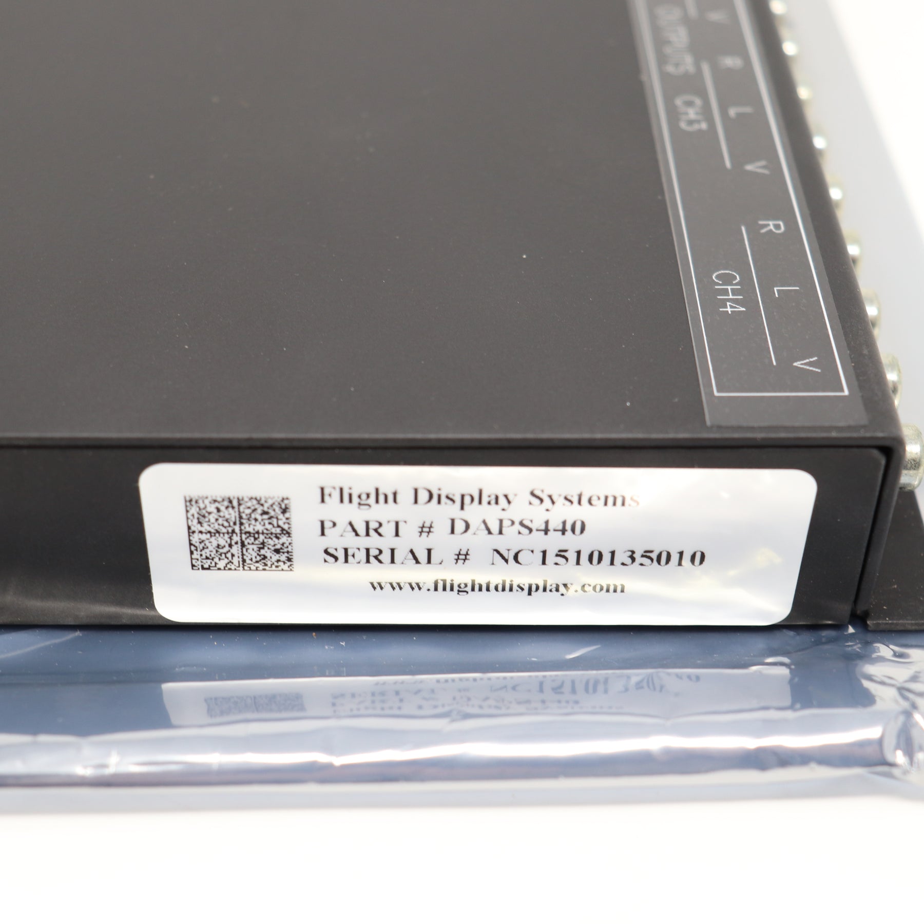 Flight Display Systems (FDS)  4x4 Video DAPS440