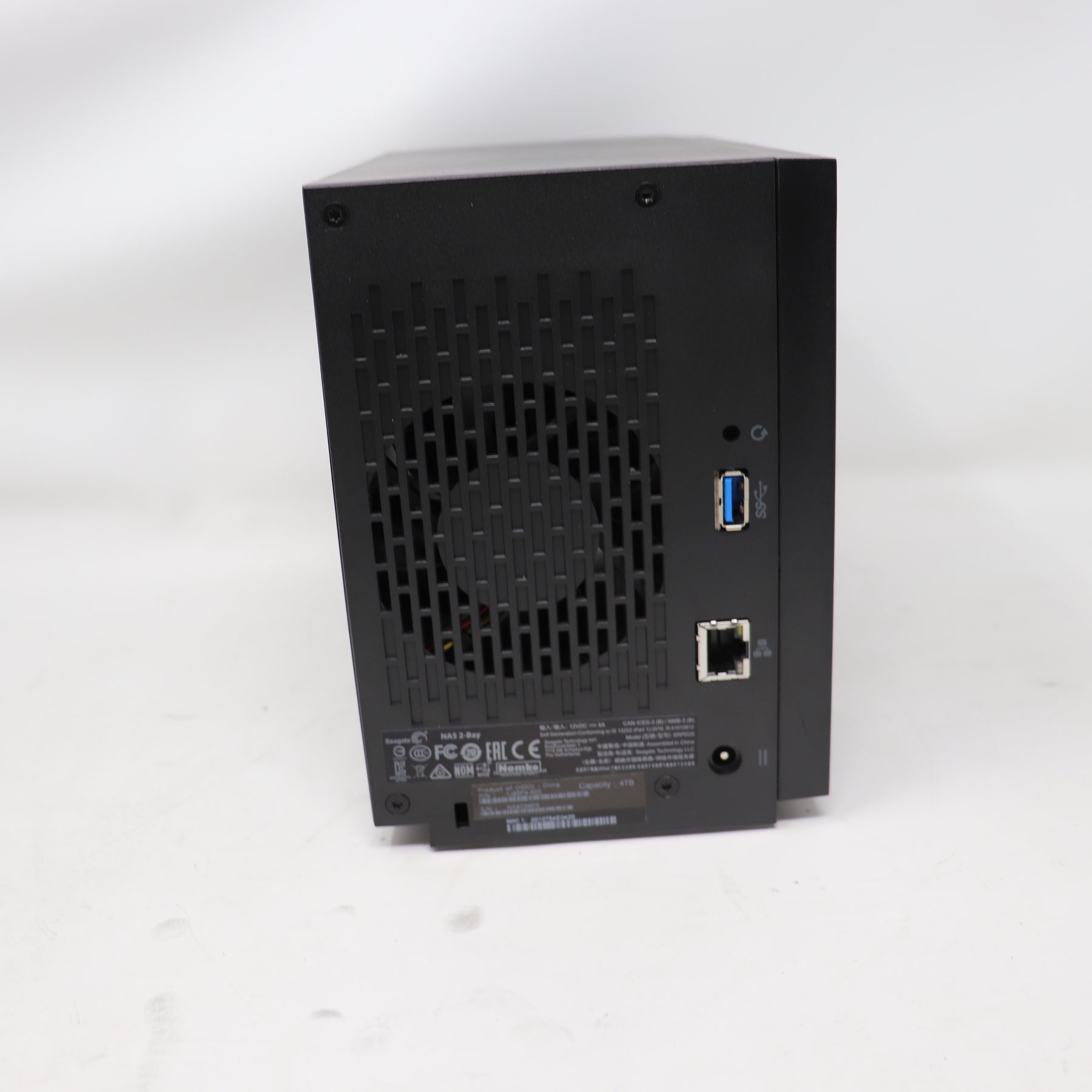 Seagate NAS PRO 2-Bay 8To (2x 4To) 8To / STDD8000200 Seagate NAS PRO 2-Bay 8To (2x 4To) 8To / STDD8000200
