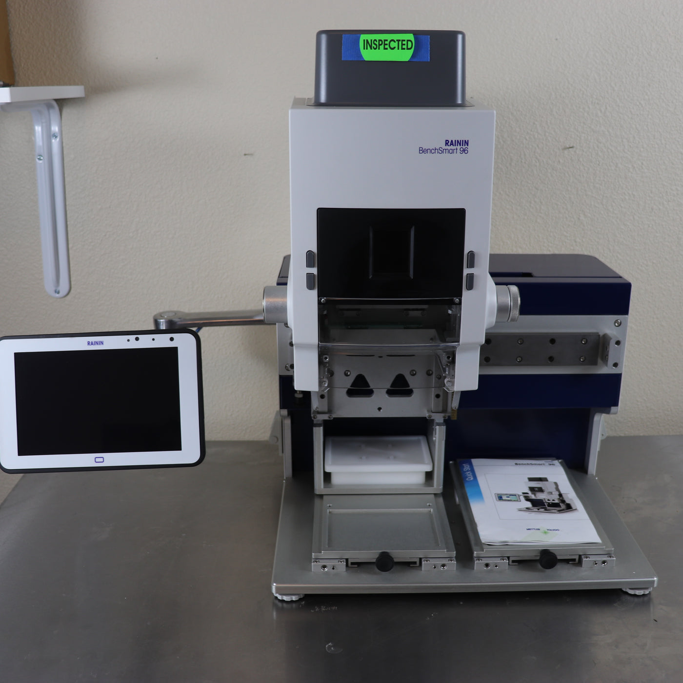 MettlerToledo Rainin BenchSmart 96 channel pipetting workstation 2 He