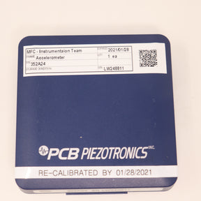 PCB Piezotronics ICP Accelerometer 352A24