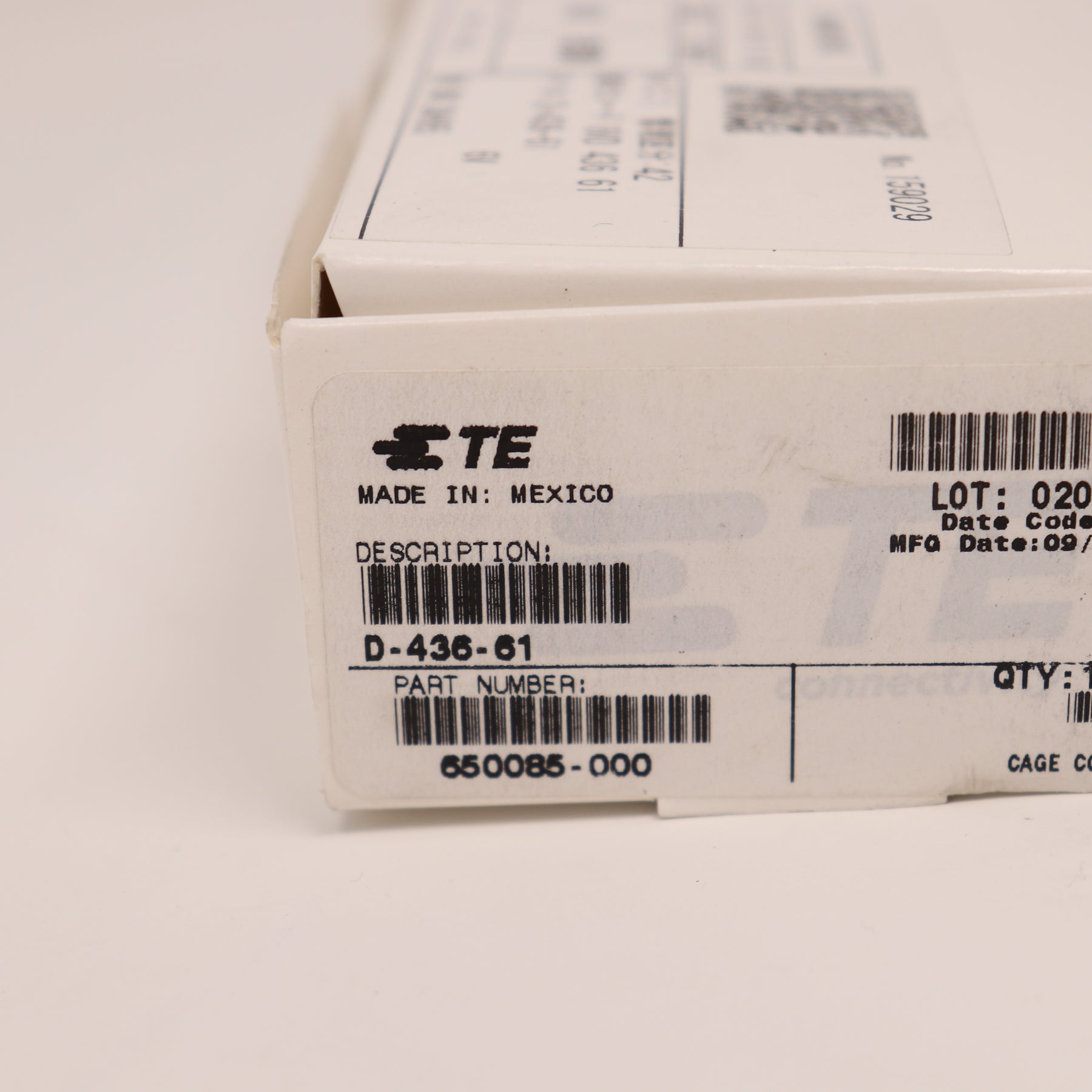 (100) Pack TE Connectivity 18awg-12awg SPLICE D-436-61