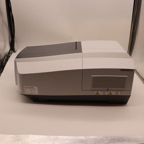 Shimadzu UV-Vis Spectrophotometer UV-2600 206-27600-42